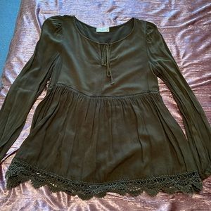 Green long sleeve dressy shirt. Size XS